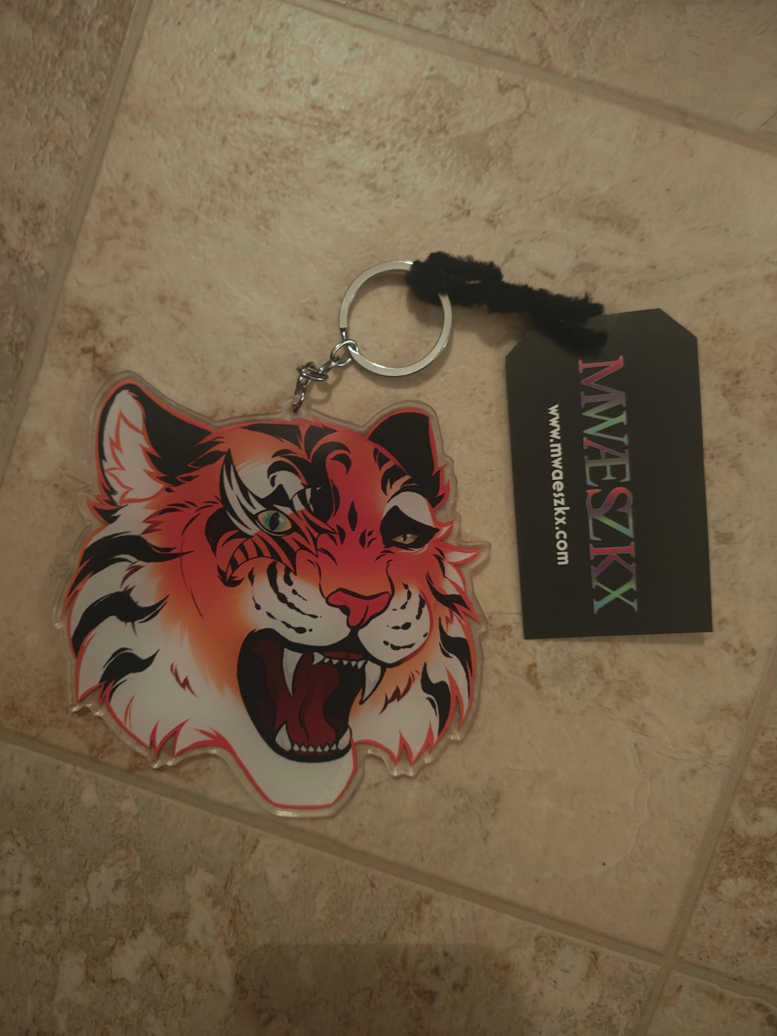 Mwaeszkx® Bengal Tiger Pendant